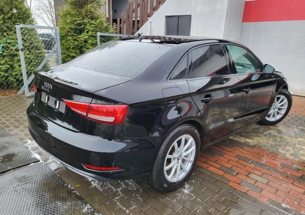 Audi A3 cena 32900 przebieg: 140000, rok produkcji 2018 z Garwolin małe 56